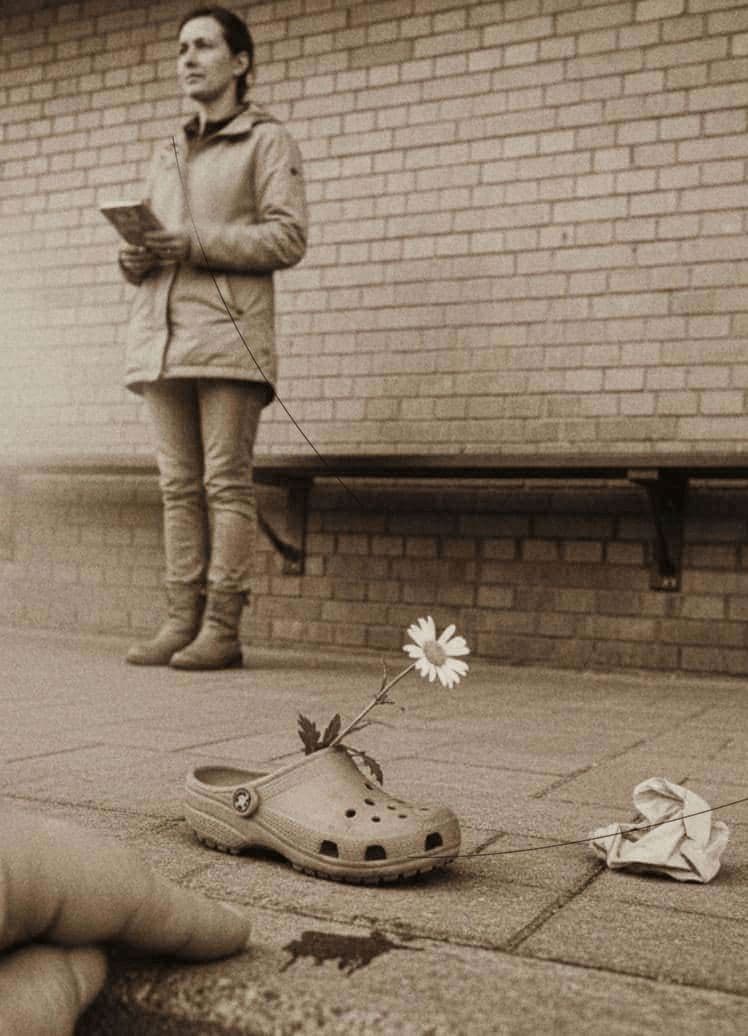 Child Leaving the Daisy — photograph by Henri de Bruyn — MODULAR · 13 × 18 cm limited edition of 10