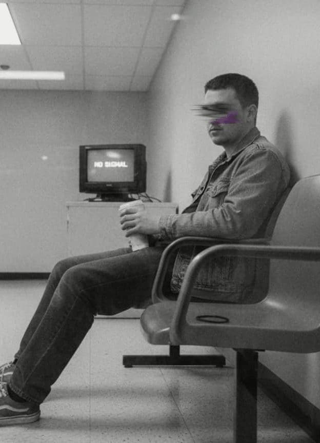 Waiting Area Monitor — photograph by Henri de Bruyn — MODULAR · 13 × 18 cm limited edition of 10