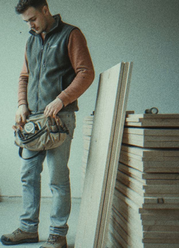 Winter's Bite, Carpenter's Focus — photograph by Inés Corral — MODULAR · 13 × 18 cm limited edition of 10